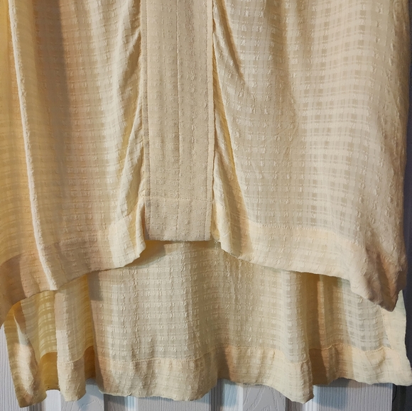 NWOT Wonderly Womens Yellow Hi-Low Short Sleeve Blouse - Picture 4 of 5